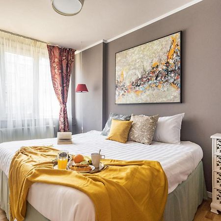 Spacious Downtown Apartment - Old Town Bucharest Exterior photo